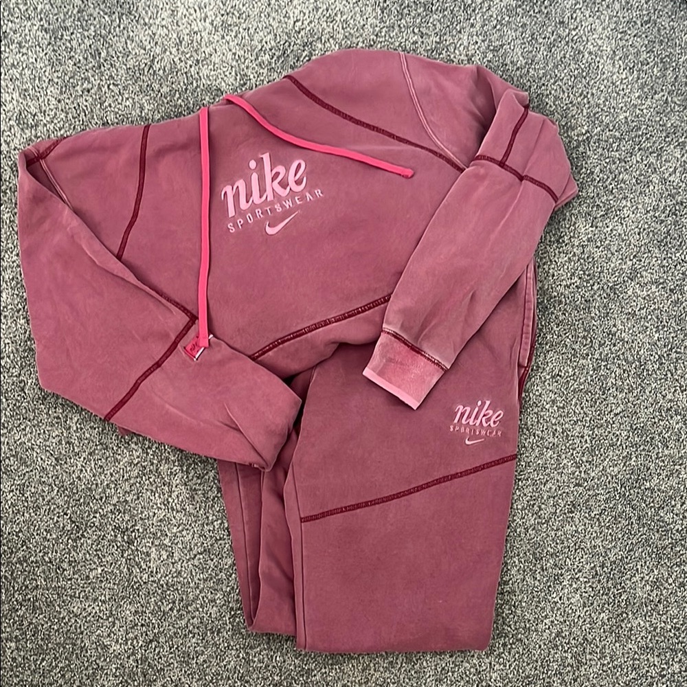 Nike Maroon Sweatshirt and Joggers Set